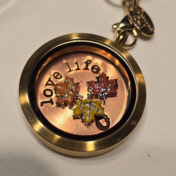 Origami Owl Gold Locket chain necklace with three Maple Leaf floating charms - Picture 2 of 5